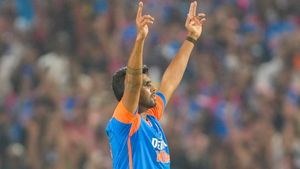 കോണ്‍വേയെ പൂട്ടിയ ഹര്‍ഷിത്തിന്റെ തന്ത്രം!! കോപ്പിയടിച്ചത് കിവികളെ തന്നെ; പ്ലാനറിയാം