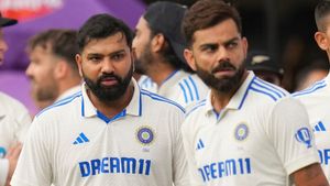 രോഹിത്-കോലി ഓപ്പണിങ്!! 5ല്‍ ക്ലാസെന്‍; 2025ല്‍ ഒരു ഫോര്‍മാറ്റെങ്കിലും നിര്‍ത്തിയവരുടെ 11