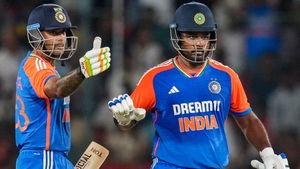 ടി20 യിലെ വിരാടും രോഹിതുമെല്ലാം അവന്‍ തന്നെ, ടീം ജയിക്കുന്നെങ്കില്‍ മോശം ഫോം നോക്കണോ? മുനാഫ്