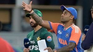 T20 WC 2026: 2021 ആവര്‍ത്തിക്കുമോ പാക് പട? ഇന്ത്യക്കെതിരേ ഈ 11, 'റണ്‍മെഷീന്‍' ബൗളറില്ല