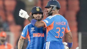 ഹാര്‍ദിക്കിന് 'കോംപ്ലക്‌സ്'!! റിങ്കുവിനെ ചതിച്ച് ആളാവാന്‍ നോക്കി, പക്ഷെ പണി പാളി; സംഭവമിങ്ങനെ