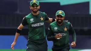 T20 World Cup 2026: ബാബറും ഷഹീനും ടീമിന് പുറത്തേക്ക്! ഇന്ത്യയോടേറ്റ തോൽവിയിൽ പാക് പടയിൽ വൻ അഴിച്ചുപണി