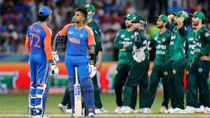 T20 WC 2026: ഒടുവില്‍ വഴങ്ങി പാകിസ്ഥാന്‍, ഇന്ത്യയ്‌ക്കെതിരെ കളിക്കും; ഫെബ്രുവരി 15 ന് ക്ലാസിക് പോരാട്ടം