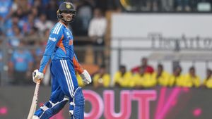 T20 WC 2026: സെമിയിലും പരാജയമായി അഭിഷേക്! വാംങ്കഡെയിലും ഓഫ് സ്പിന്നിൽ കുടുങ്ങി