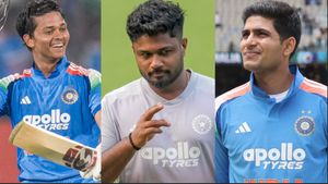 ടി20യില്‍ 'സഞ്ജൂസ് ടൈം', പണി കിട്ടിയത് 5 പേര്‍ക്ക്!! ടീം ഇന്ത്യയില്‍ ഇനി ചാന്‍സ് മറന്നേക്കൂ