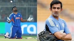 T20 WC 2026: സഞ്ജു അടിച്ച റൺസിന്റെ ക്രെഡിറ്റ് ഗംഭീറിനോ? എല്ലാം മാനേജ്മെന്റിന്റെ കഴിവെന്ന് പരിശീലകൻ