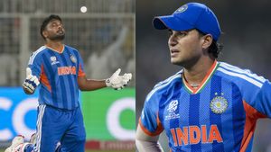 അഭിഷേകിനോട് സഞ്ജുവിനെ കണ്ടുപഠിക്കാൻ ആവശ്യപ്പെട്ട് പരിശീലകൻ; 'അത് ഭാവിയിൽ അവനെ സഹായിക്കും'