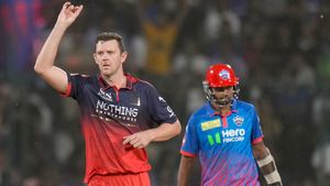IPL 2026: അന്ന് 264, ഇന്ന് 75!! ഇതു ഡിസി 'സ്റ്റൈല്‍'; ആര്‍സിബിക്ക് വമ്പന്‍ ജയം