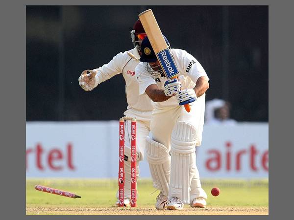 കാലടിപ്പാടുകള്‍