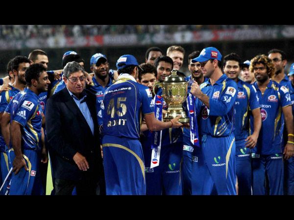 ഐ പി എല്‍ ആറാം സീസണിന്റെ ഫൈനലില്‍ നിന്നും