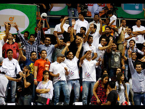 അലതല്ലിയ ആവേശം