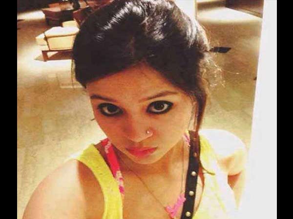 വിവാദത്തില്‍