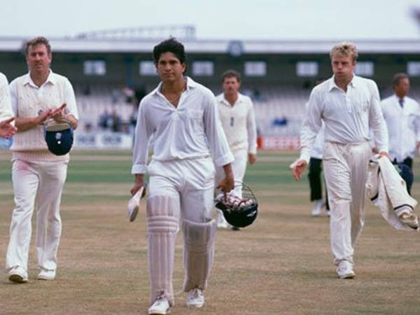 ആദ്യ സെഞ്ചുറി