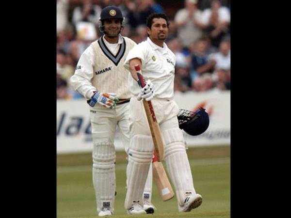 ബ്രാഡ്മാനെ മറികടന്നു 