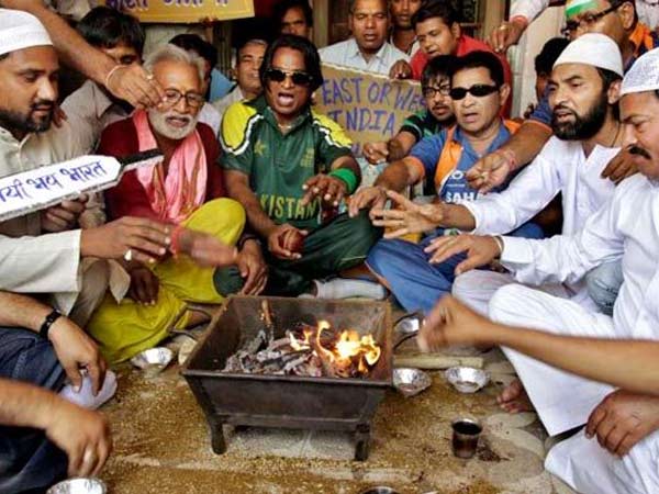  അതിര്‍ത്തി കടക്കും ആവേശം