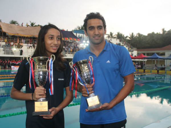 നീന്തല്‍ താരങ്ങള്‍