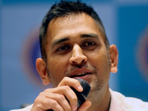 dhoni dhoni