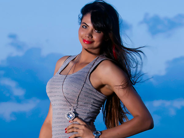 ഷര്‍മിള നിക്കോളെറ്റ്