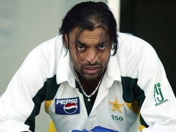 സച്ചിന്‍ - അക്തര്‍