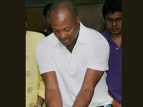 ഇടനിലക്കാരന്‍ യോര്‍ക്