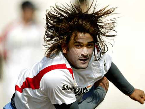 മുടിയന്‍ ധോണി