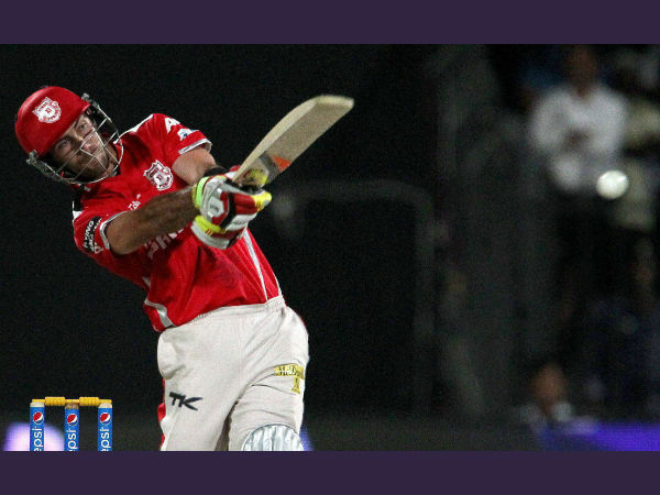  അടി, അടിയോടടി