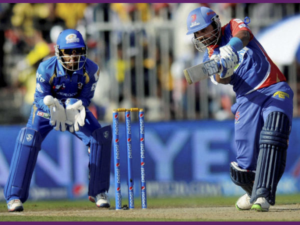 മുരളിയാണ് വിജയി