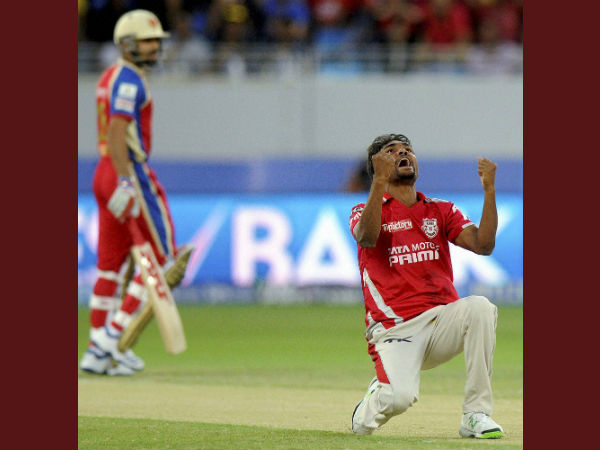 ഇതെന്തൊര് ഔട്ട് വിളിയാണ്..