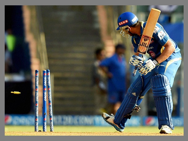  രോഹിത് ക്ലീന്‍