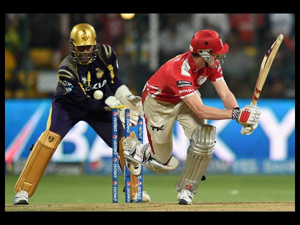 ക്യാപ്റ്റന്‍ പോര