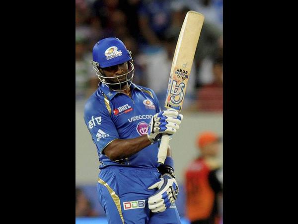 ക്യാച്ച് ഓഫ് ദ ടൂര്‍ണമെന്റ്