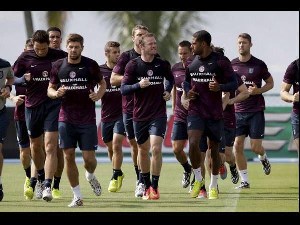 ഉറുഗ്വേ - ഇംഗ്ലണ്ട് (ജൂണ്‍ 20, 00:30 am)