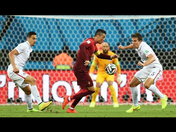 കളഞ്ഞുകുളിച്ചു