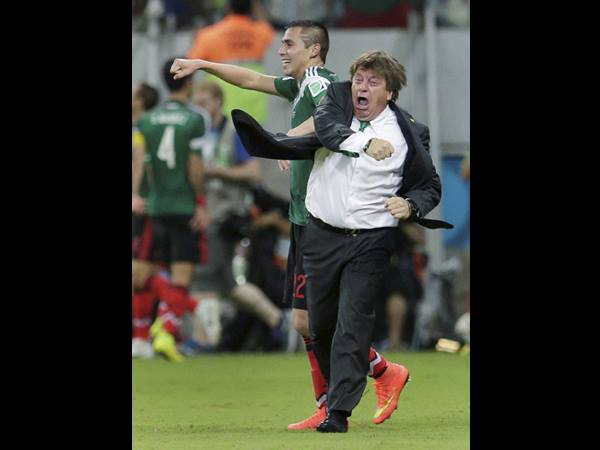 അങ്ങന അടി, അങ്ങനെ