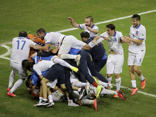 ഇതെന്തൊരാഘോഷം