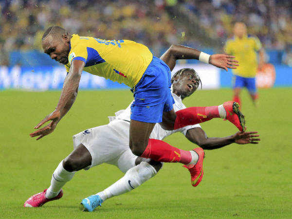 എന്നെ പിടിച്ചോണേ....