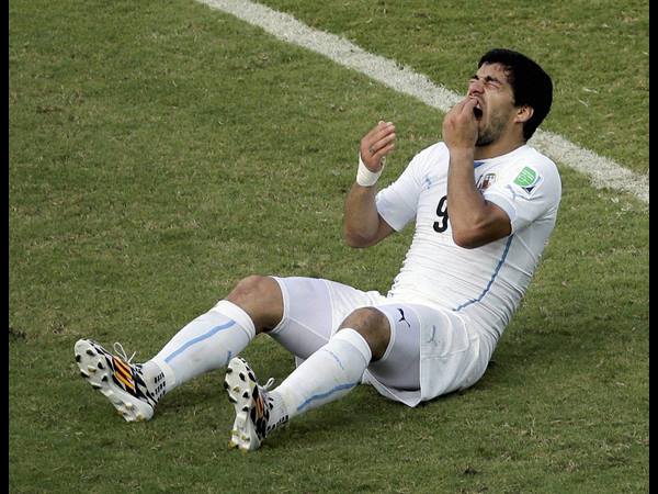 കളങ്കം - സുവാരസ്