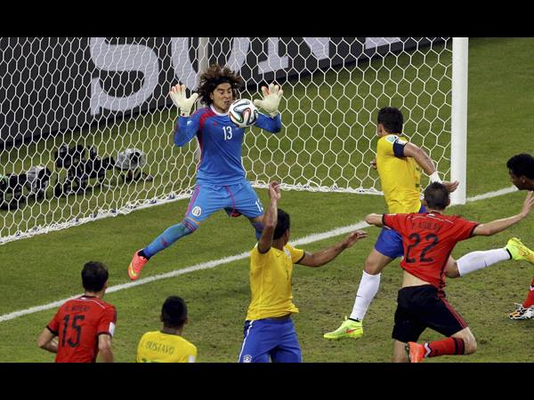 ഗില്ലര്‍മോ ഒക്കാവോ (മെക്‌സിക്കോ)