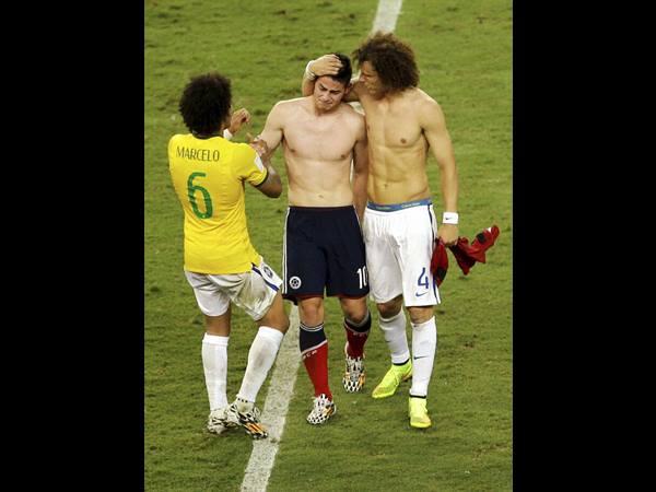  നമ്മളൊന്നല്ലേ... കരയല്ലേ...