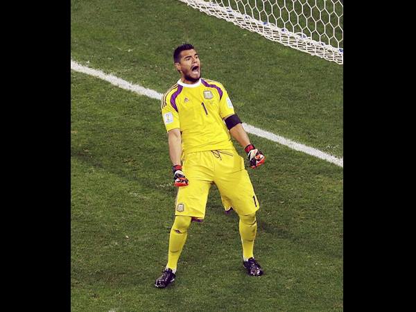 ഞാനാണ് നായകന്‍!