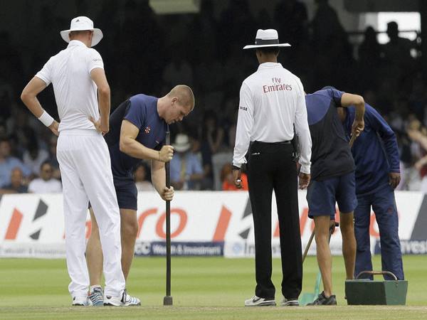  അങ്ങനെ ഇടിച്ച് താഴ്ത്ത് ഹേ