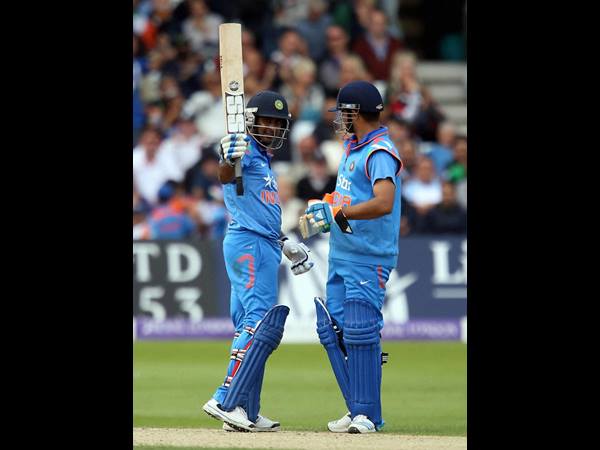 അര്‍ദ്ധ സെഞ്ച്വറി