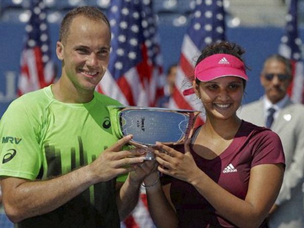 സഖ്യത്തിന്റെ ആദ്യ കിരീടം