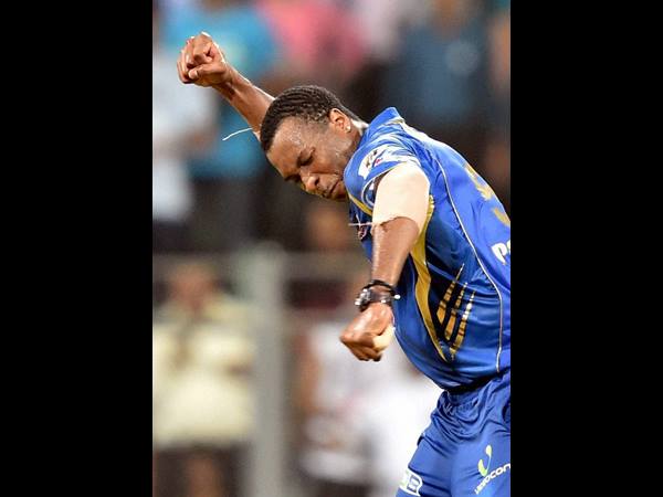 പൊള്ളാര്‍ഡ് അടിച്ചുപൊളിച്ചു