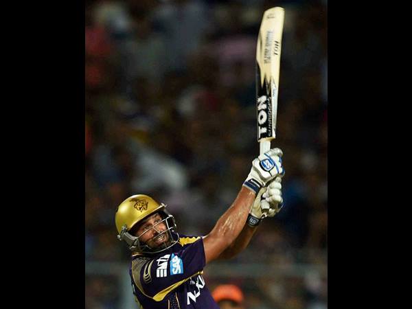  പത്താന്റെ സിക്‌സറുകള്‍