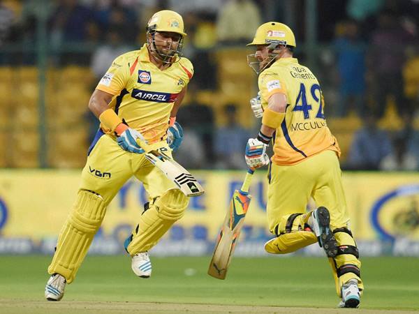 മക്കുല്ലം ആഞ്ഞ് വീശി