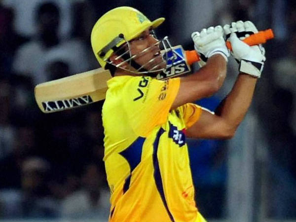 ധോണി പൂജ്യന്‍