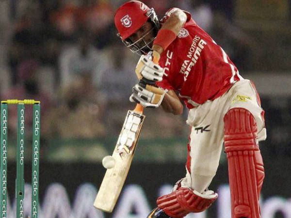 വോറ നല്ല സ്പീഡില്‍ തന്നെ