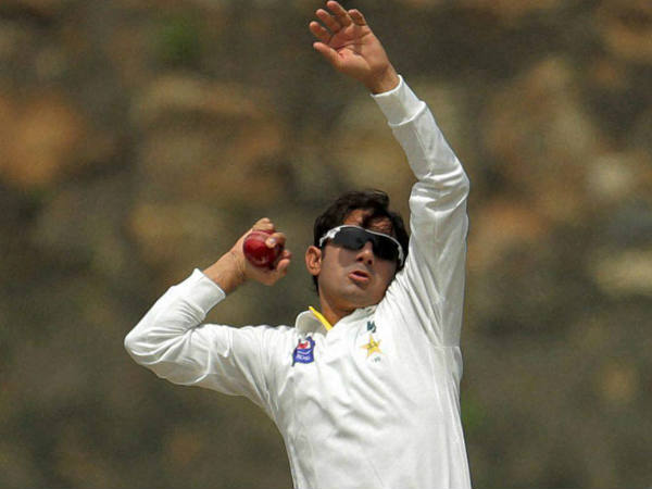 സയീജ് അജ്മല്‍ പ്രമുഖന്‍