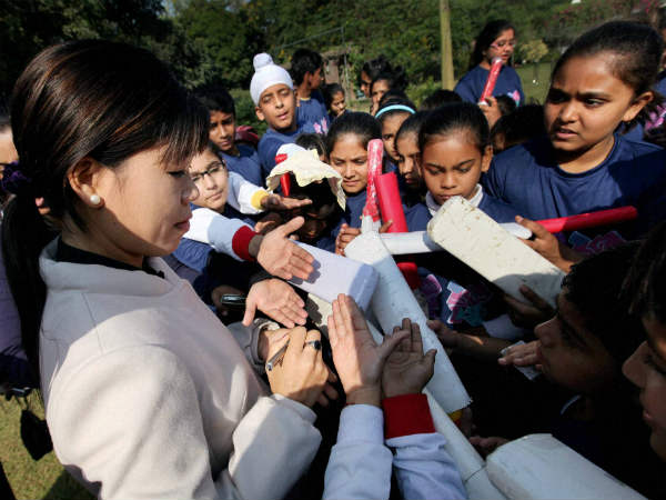 മണിപ്പൂരില്‍ നിന്ന്